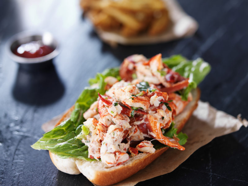 Snug Harbor Fish Company - Lobster roll