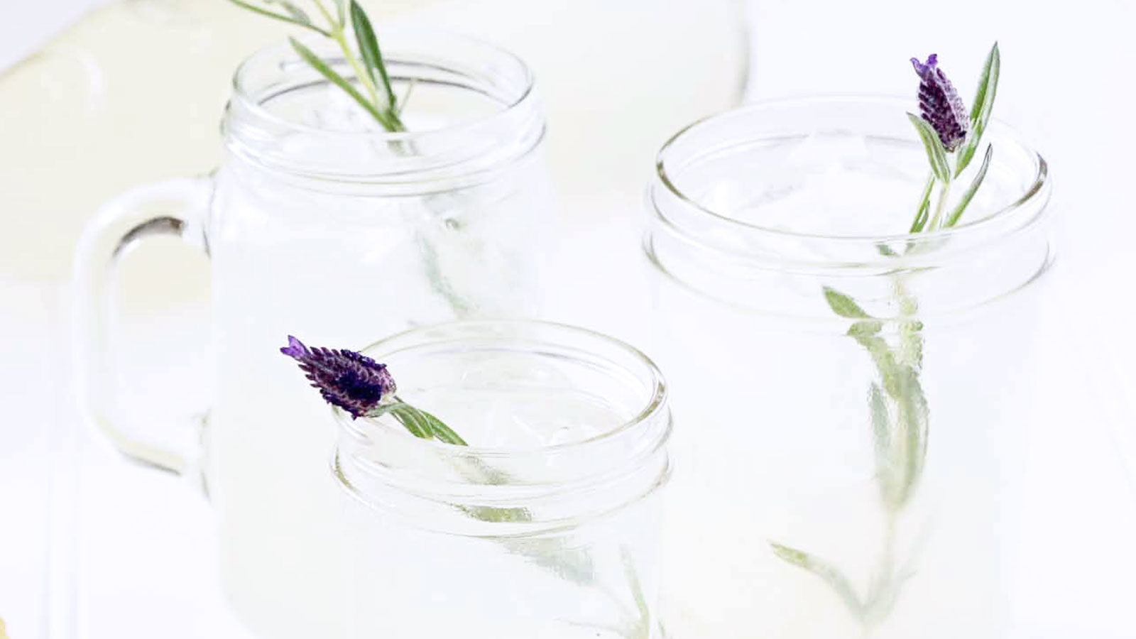 Salmon Restaurant Drinks